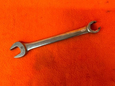 Snap-on Tools RXSM 18 Combination Open Box End Wrench Metric 18mm 3273430 - Image 1 of 4