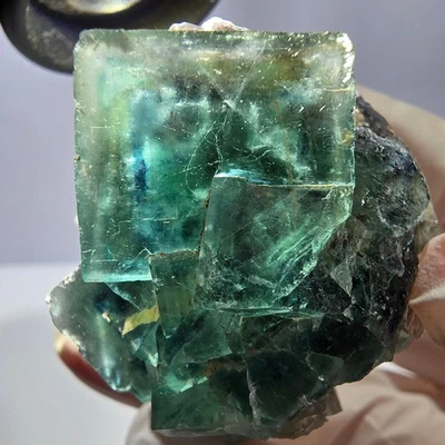 Rare cube de fluorite fantôme, spécimen de quartz vert Okorusu, Namibie 44 x 41 - Photo 1/4
