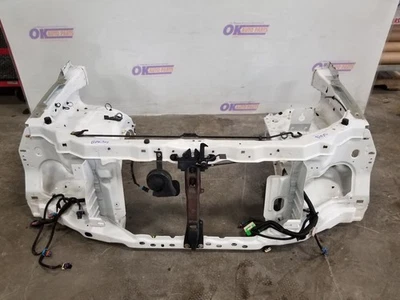 09 2009 GMC CANYON SLE 3.7L RADIATOR CORE SUPPORT HOOD LATCH, HORNS, AND HARNESS - Imagem 1 de 4