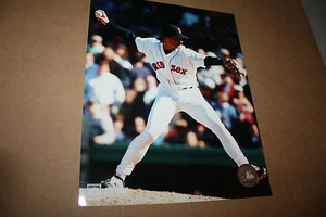 BOSTON RED SOX DENNIS ECKERSLEY UNSIGNED 8X10 PHOTO POSE 1 - Picture 1 of 1