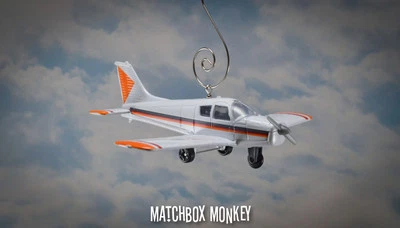 Piper Cherokee PA-28 Christmas Tree Ornament Single Prop Airplane Aircraft - Image 1 of 4
