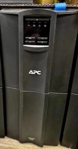 APC SMART SMT3000C UPS 3000 VA LCD 120 V with SmartConnect - Picture 1 of 1