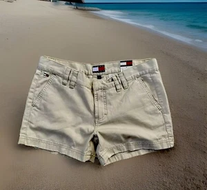 TOMMY JEANS HILFIGER WOMENS SHORT, SHORTS KHAKI BEIGE JUNIORS SIZE 3 SMALL🇺🇸 - Picture 1 of 6