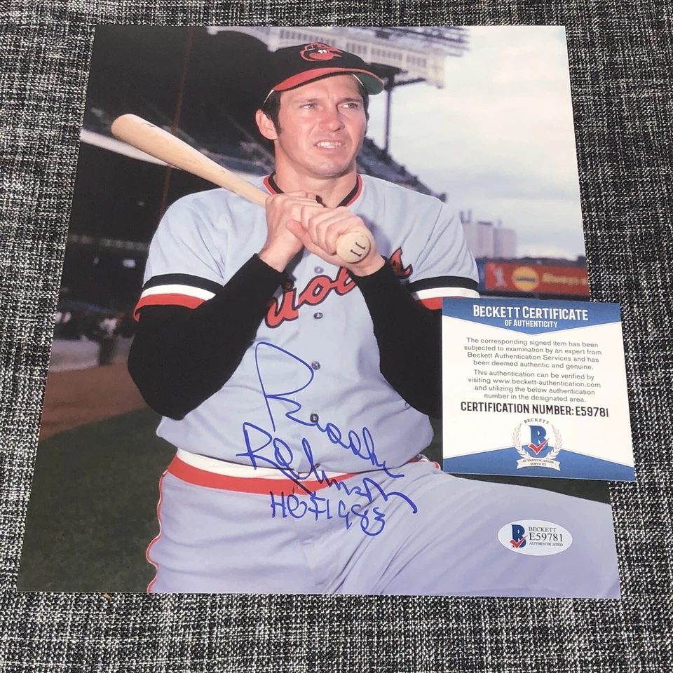 BROOKS ROBINSON SIGNED AUTOGRAPH 8X10 PHOTO BALTIMORE ORIOLES HOF BECKETT COA - Image 1 of 1