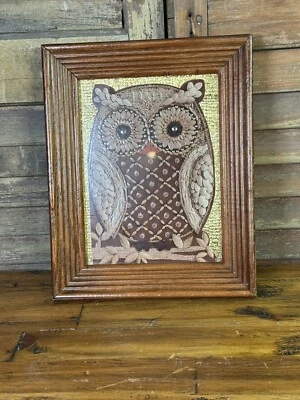 Imagen de búho vintage parece estar hecha con papel de aluminio. Papá está escrito Foto 1 de 4