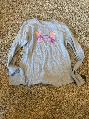 Camisa Under Armour Jóvenes Niñas Gris Manga Larga Logo Cuello Redondo Talla M Nueva con Etiquetas Foto 1 de 4