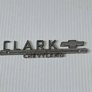 Vintage Car Dealership Metal Nameplate Emblem Badge CLARK Chevyland Chevy Logo - Bild 1 von 5