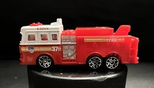 FDNY Firetruck Red Realtoy 1:64 Diecast Plastic Sim. Hot Wheels Matchbox Mattel - Picture 1 of 8