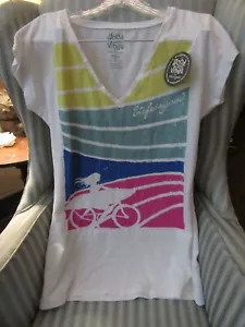 RARE!!....NWT LIFE IS GOOD.. GOOD VIBES S/S VEE-TEE.... "70'S SURFER GIRL" (L) - Picture 1 of 3