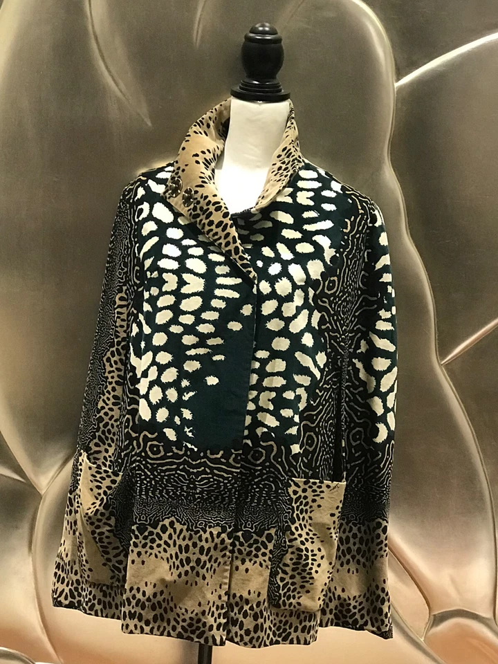 Capa multicolor ISSA UK12 Foto 1 de 4