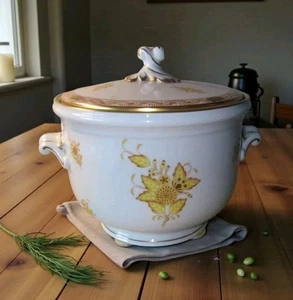 Vintage Herend Hungary Porcelain Vegetable Tureen Yellow Gold Floral Design  - Picture 1 of 7