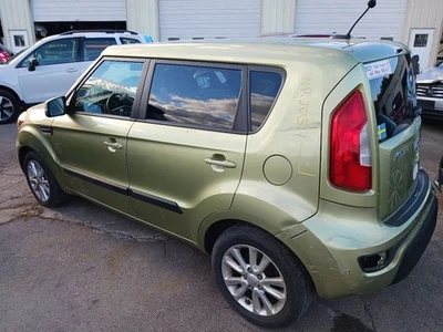 Alternator Hatchback GT ID 373002E200 Fits 11-18 ELANTRA 12145119 - Image 1 of 4