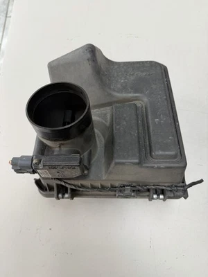 Mitsubishi Outlander 2006 tapa de caja de aire 2,4 Foto 1 de 4