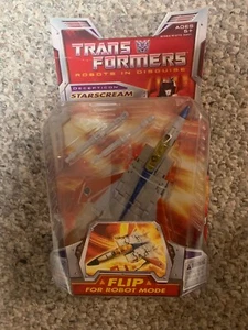 Transformers Classics Universe Starscream Deluxe Class Jet Robots In Disguise - Picture 1 of 2