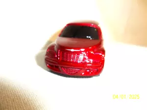 MAISTO 2000 PT CRUISER DIECAST 1/64 CAR - Picture 1 of 5