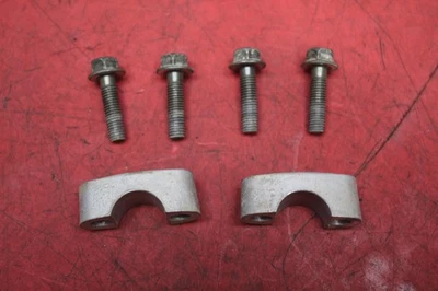 Yamaha Grizzly 660 2004 juego de montaje de abrazadera de manillar 1E6-23441-00-00 Foto 1 de 3