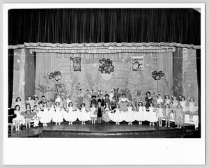 Elementary School Play Stage Photo in Costumes Original Vintage Photo 8x10 - Picture 1 of 5