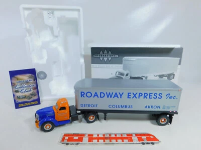 First Gear 1:34 19-2699 Rimorchio International KB-10 Roadway, Mint Box #CA106-2 - Immagine 1 di 4