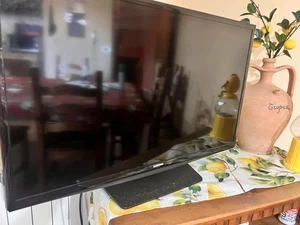 Samsung TV 32’’ HD LED UE32T4000AK - Foto 1 di 2