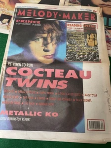 COCTEAU TWINS MELODY MAKER MAGAZINE AUGUST 25 1990 - COVER + FEATURE + DEE-LITE - Picture 1 of 2