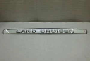 PLACA DE IDENTIFICACIÓN PUERTA TRASERA TOYOTA LAND CRUISER 100 75441-60500-B1 Nº3 Original - Imagen 1 de 1