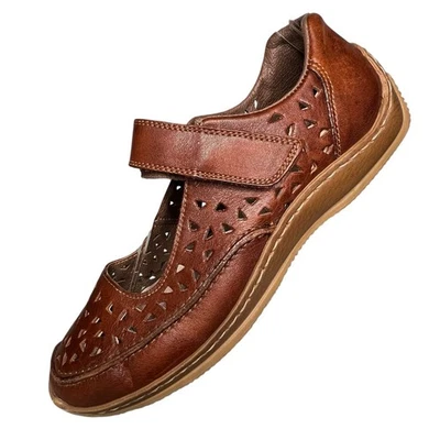 Zapatos planos Rieker para mujer 38 EE. UU. 8,5 antiestrés Mary Jane corte láser marrón cómodo Foto 1 de 4