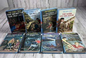 Lot of 8 Hardy Boys Vintage Hardcover Books by Franklin W. Dixon - Picture 1 of 16