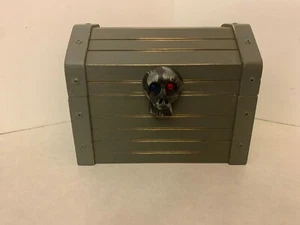 Pirate Chest - Melissa & Doug - Toy Pirate Chest - Secret Lock - Picture 1 of 11