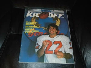 1985 USFL DENVER GOLD AT OAKLAND INVADERS PROGRAM DOUG FLUTIE COVER - Picture 1 of 2