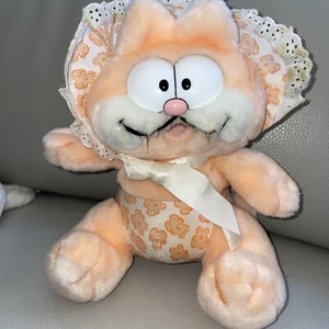 Dakin Garfield Cat plush 1981 Cartoon Stuffed Animal Rare Peach Color - Picture 1 of 1