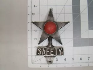 vintage style safety star license plate topper award emblem drive safely star - Picture 1 of 2