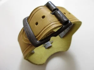 Hippie Cuff 1970's yellow genuine leather 18 MM vintage watch band strap - SHORT - Picture 1 of 5