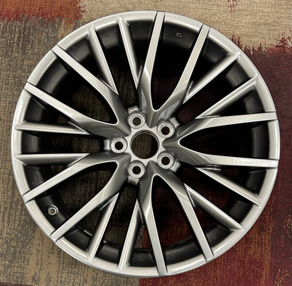 Rueda Lexus Rx350 RX450 2016 a 2022 OEM 20" 74339 4261A0E110 Foto 1 de 2