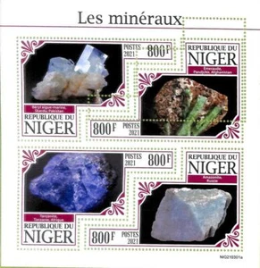 A8442 - NIGER - ERROR MISPERF Stamp Sheet - 2021 MINERALS - Picture 1 of 1