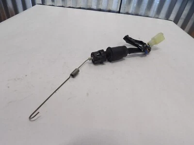 03-06 INTERRUPTOR LUZ FRENO TRASERO KAWASAKI Z1000 ZR1000 CON RESORTE 27010-1479 Foto 1 de 2