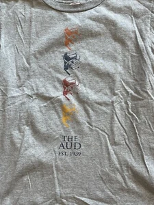 Vintage Small The Aud Memorial Auditorium Herrenhemd grau Buffalo NY The Aussie T - Bild 1 von 7