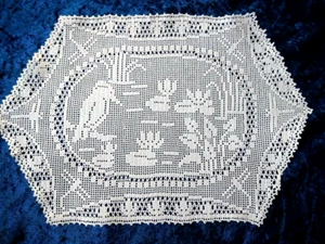 MARY CARD Design Filet Hand Crochet 'Water Lily' Kingfisher & Dragonfly Centre - Picture 1 of 6