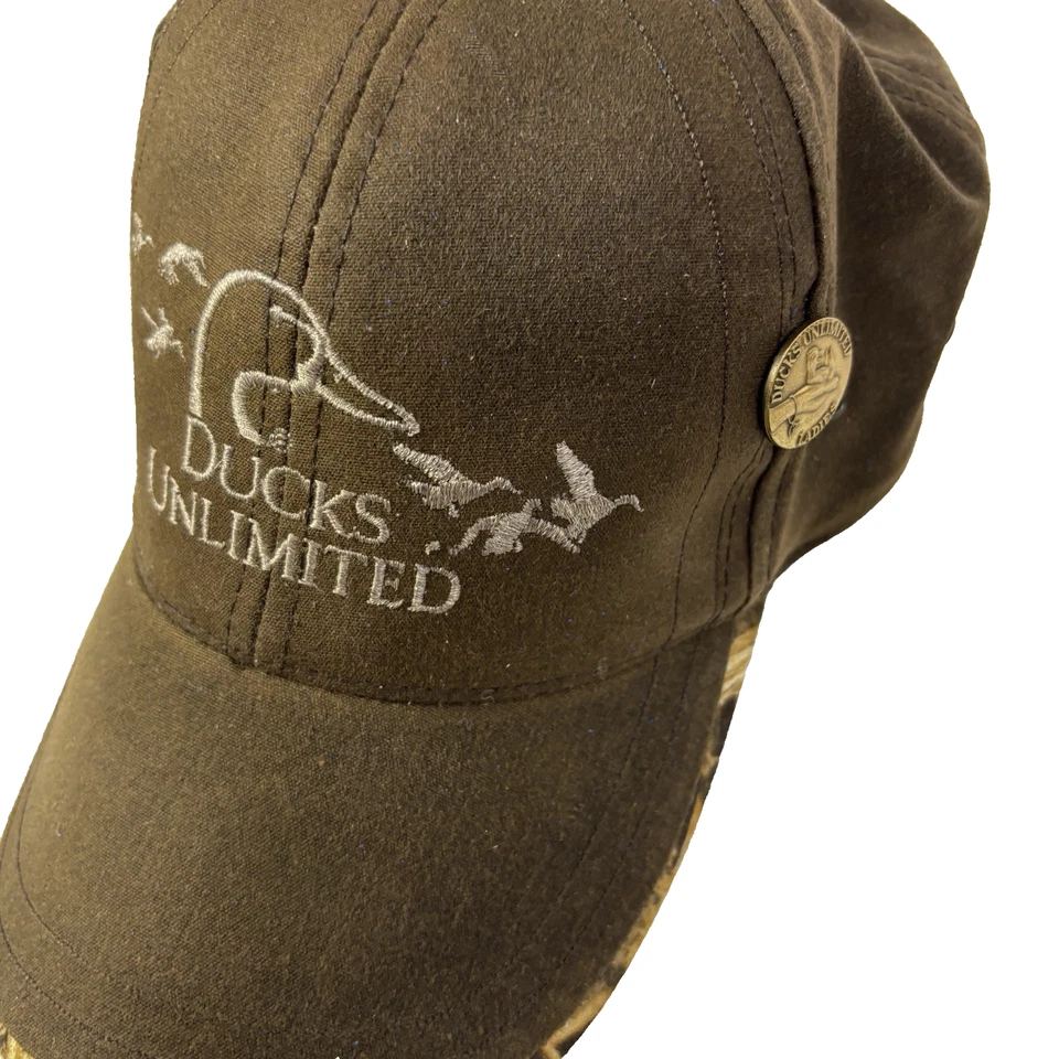 Gorra de lona encerada Ducks Unlimited DU LEADER marrón ventaja camuflaje y prendedor para damas Foto 1 de 4