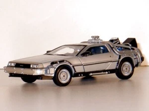 DMC DeLorean LK Coupe - Back to Future II - WELLY 1:24 - Bild 1 von 2