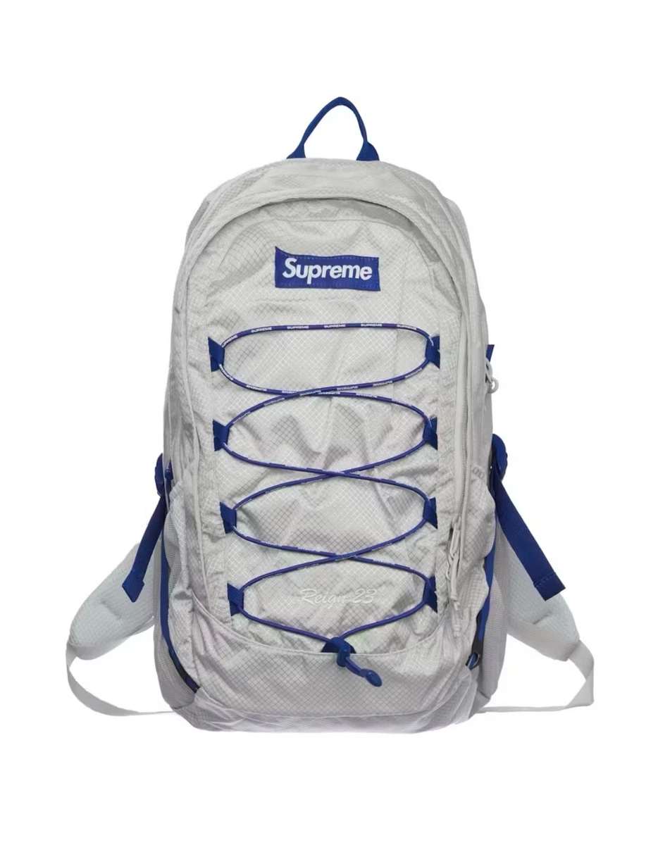 シュプリーム　シルバー　リュック SUPREME シルバー リュック・バックパック - メルカリ