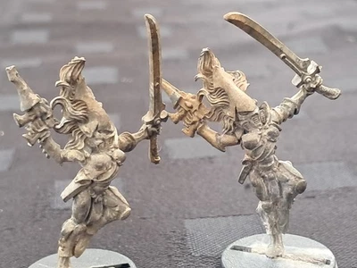 Фигурки Warhammer 40k 1990-е Metal Aeldari Howling Banshees x2 - Изображение 1 из 4