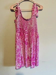 Lilly Pulitzer rosa & weiß gesmoktes verstellbares Schulterkleid mit Shorts Large - Bild 1 von 9