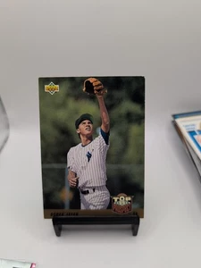 1993 Upper Deck - Derek Jeter #449 (RC) TOP PROSPECT YANKEES BASEBALL CARD - Picture 1 of 2