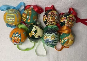 8 Holz Kugel Weihnachtskugel handbemalt Dm7cm Geschenkkugel zum Befüllen - Bild 1 von 4