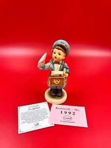 Goebel Hummel Figurine #119 TMK7 "Postman - Bild 1 von 8