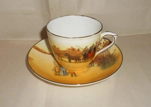 Vintage Royal Doulton Coaching Days E3804 Pattern Tea Cup & Saucer - Picture 1 of 4