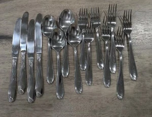 Oneida Scroll Stainless Silverwear Flatware 15 Pieces - Picture 1 of 4