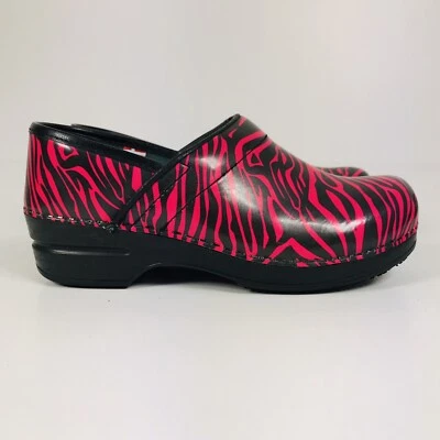 Zuecos Sanita para mujer rosa negro rayas cómodos zapatos de enfermería profesional 37 Foto 1 de 4