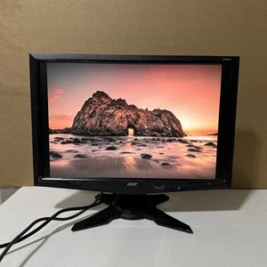 Acer G195W 19" LCD Computer Monitor Display w/ Stand - Picture 1 of 17