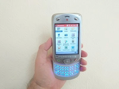  HTC Blue Angel V1620 Spanish Windows Mobile 2093 phone QTEK 9090 XDA IIs PDA - Image 1 of 4